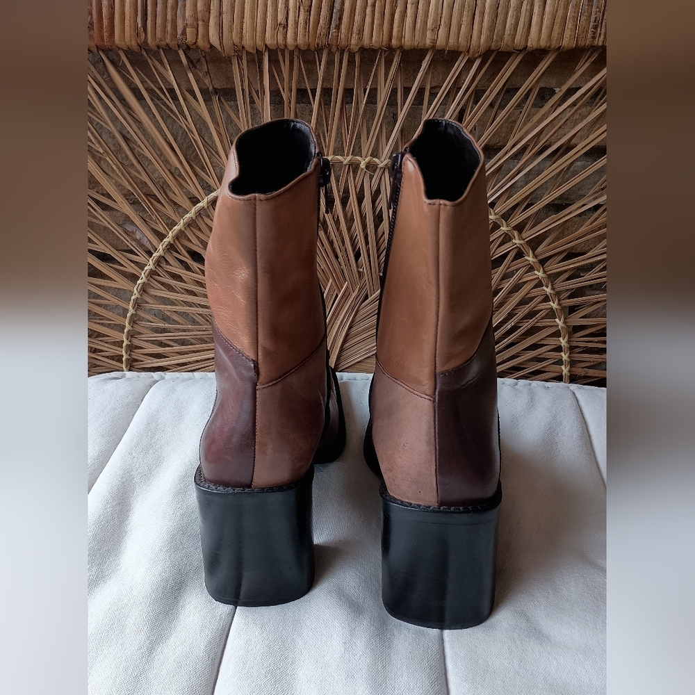 Vintage Milano 90s Women's Patchwork Brown Leather Boots_40 - Picture 3 of 8